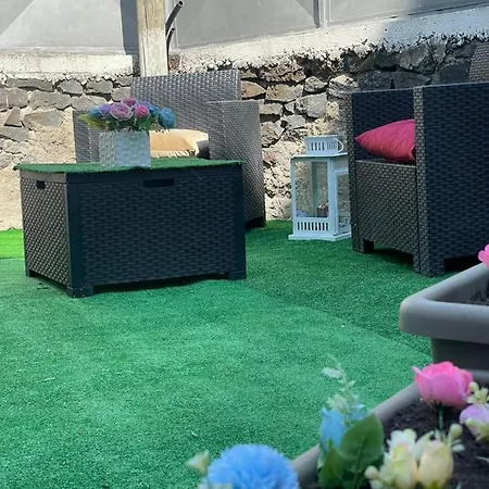 Apartment Garden Capodichino Naples